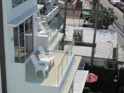 The Front Hotel and Apartments – Foto 12